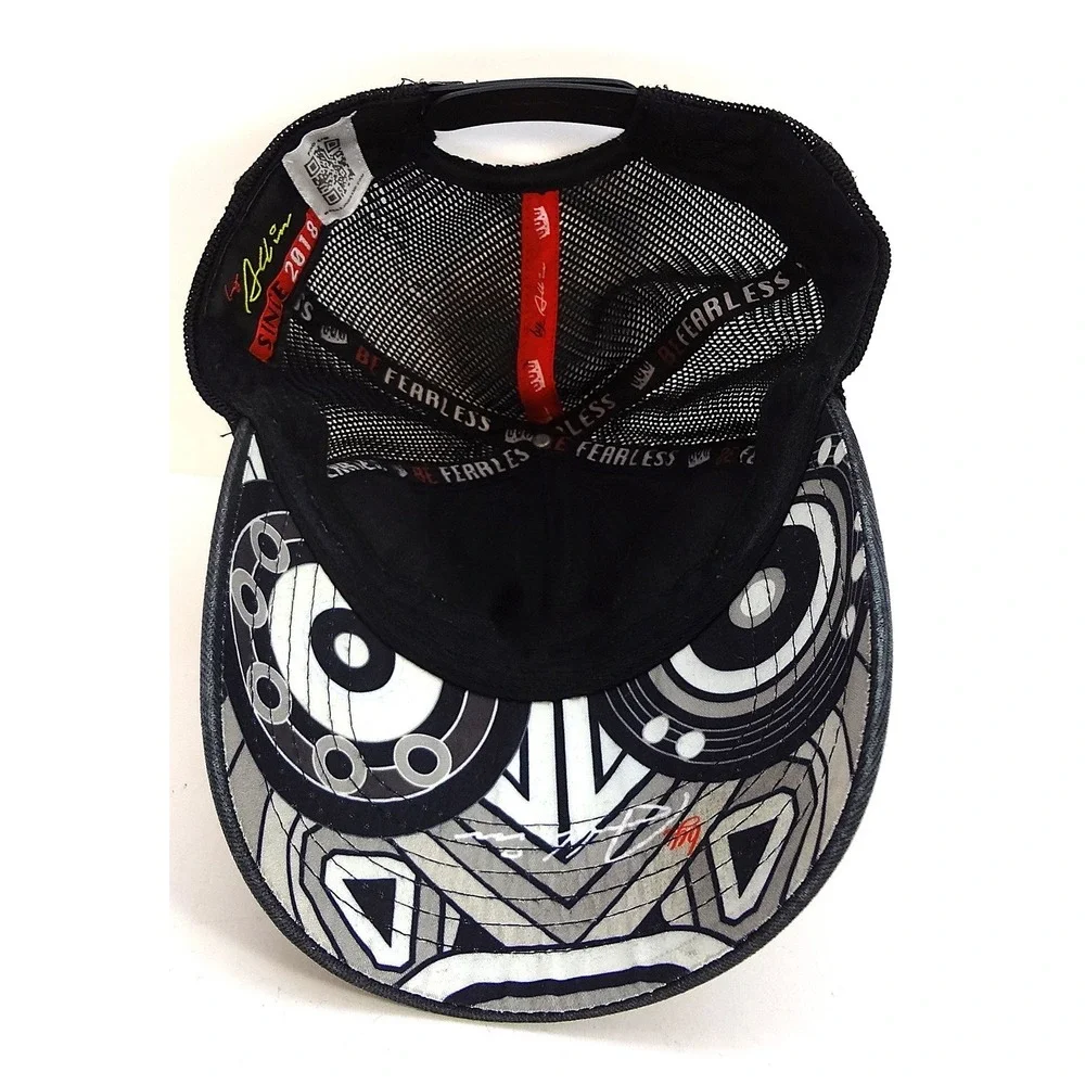 King Maya Colors Black Mesh Trucker Hat Skull‎ Crown Be Fearless By All In